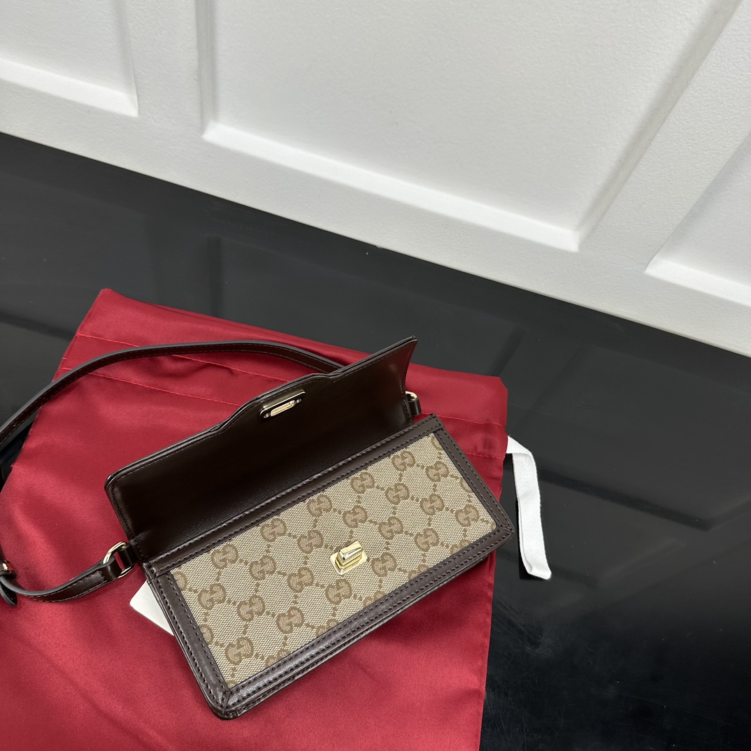 Gucci Satchel Bags